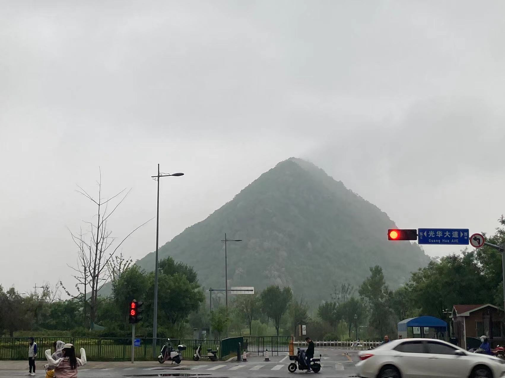 2023年05月27日 唤起一天明月 投稿 拍摄于济南