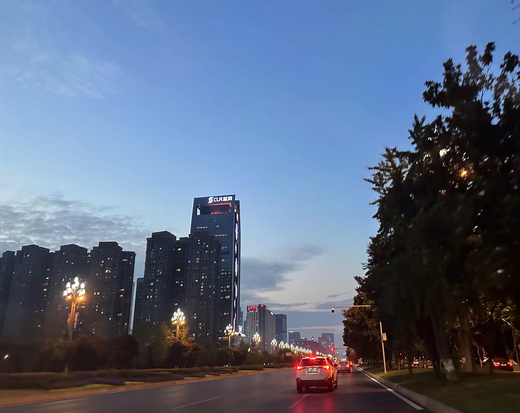 2023年06月08日 辛仔 投稿 拍摄于成都